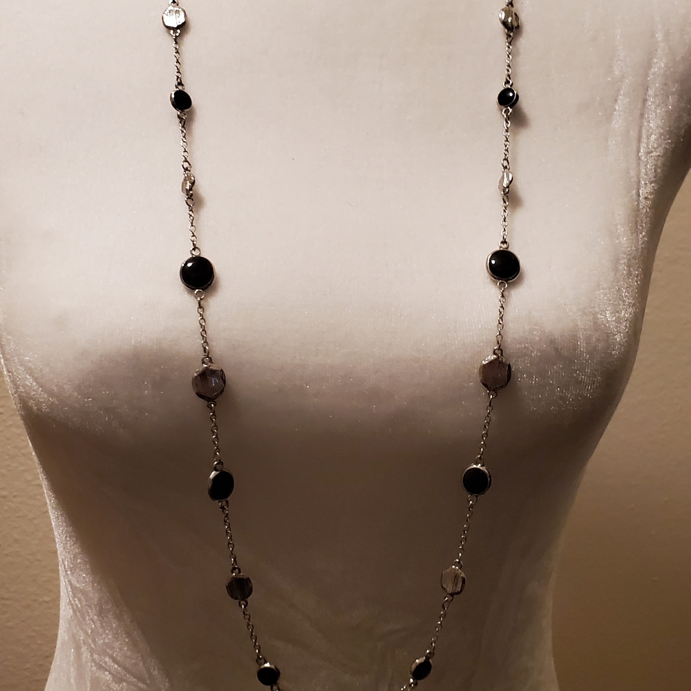 Elegant Black and Silver Necklace